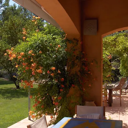 Bed & Breakfast La Genestiere